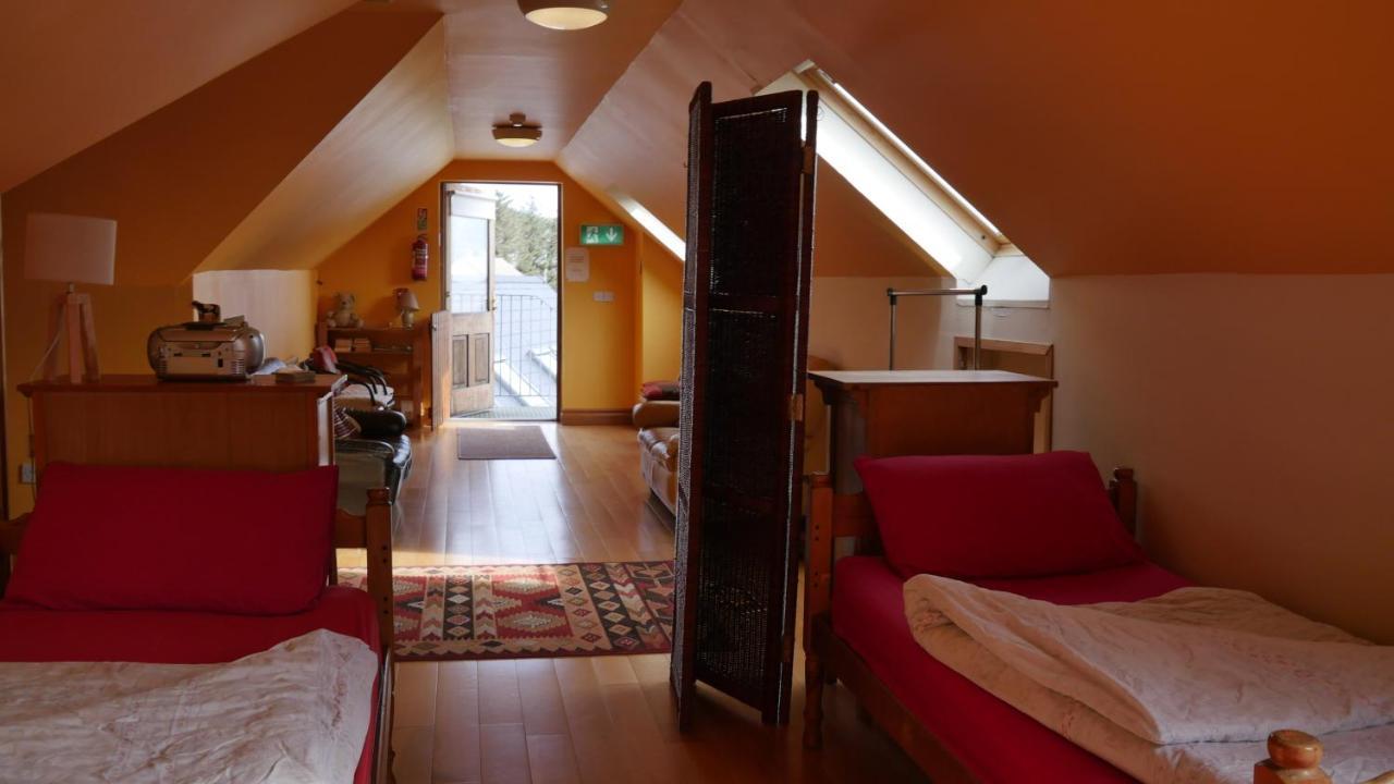 Mount Brandon Hostel Cloghane ภายนอก รูปภาพ