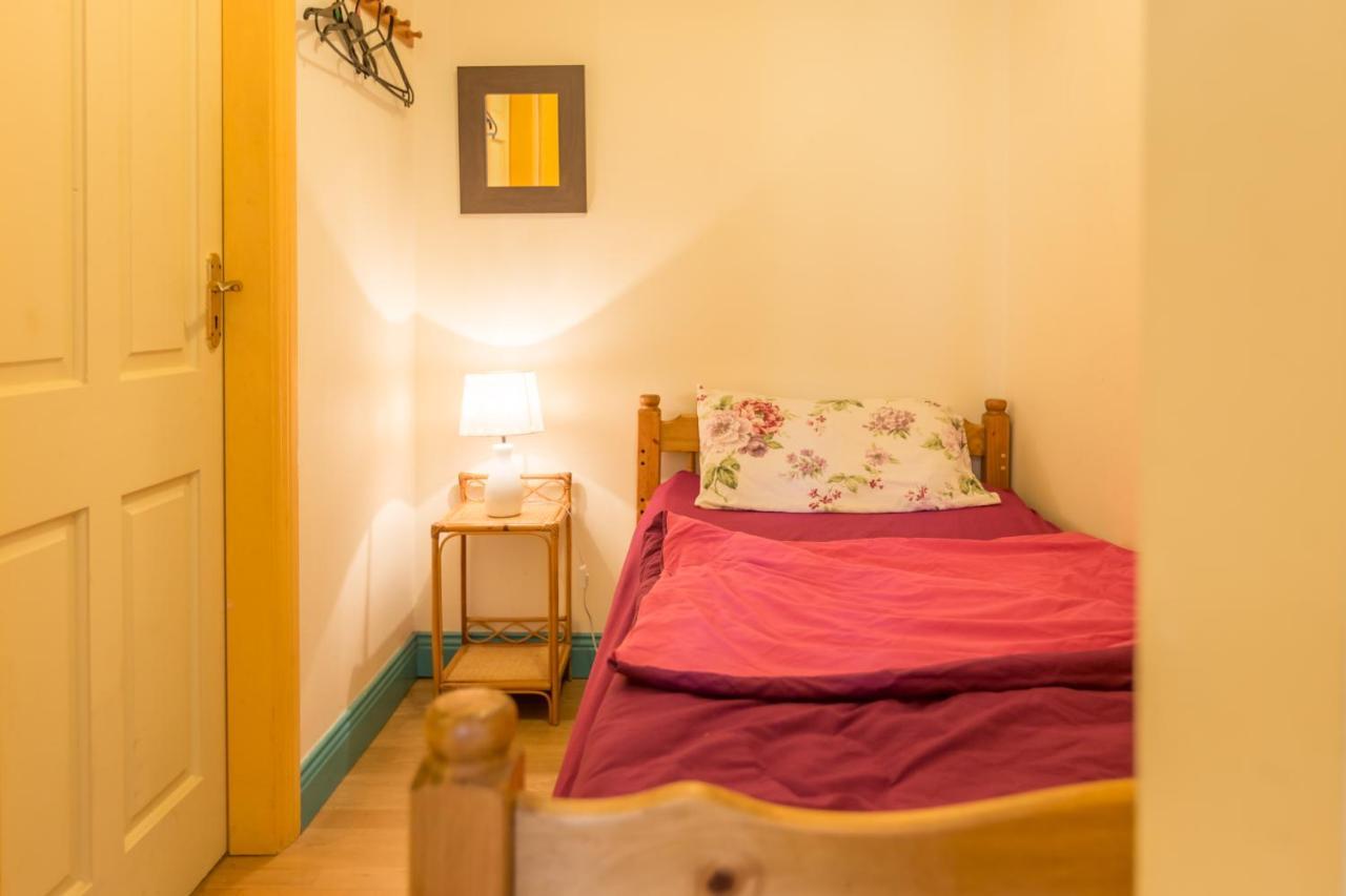 Mount Brandon Hostel Cloghane ภายนอก รูปภาพ